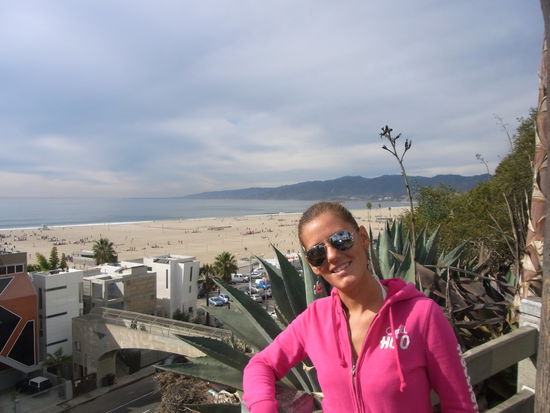 Strahlender Sonnenschein für wenige Momente, als wir auf die Bucht von Santa Monica schauten