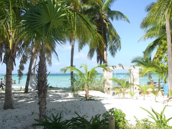 Zugang zum Strand von unserem Hostel Cabañas Maria del Mar am Playa Norte
