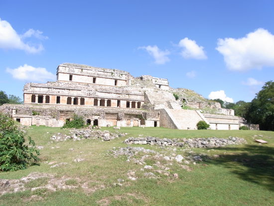El Palacio von Sayil