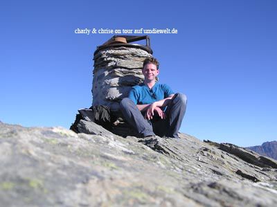 Chrise auf dem Gipfel des Ben Lomond, immerhin 1785m ueber dem Meer.