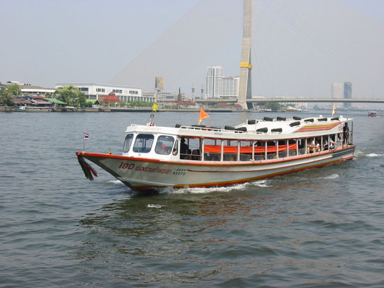 das Bangkok-wasser-taxi
