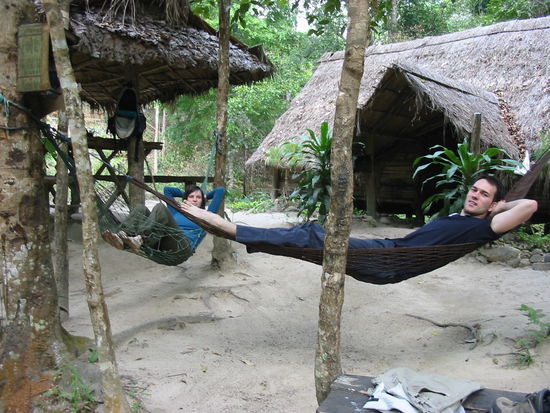 chillen in der haengematte im zweiten camp