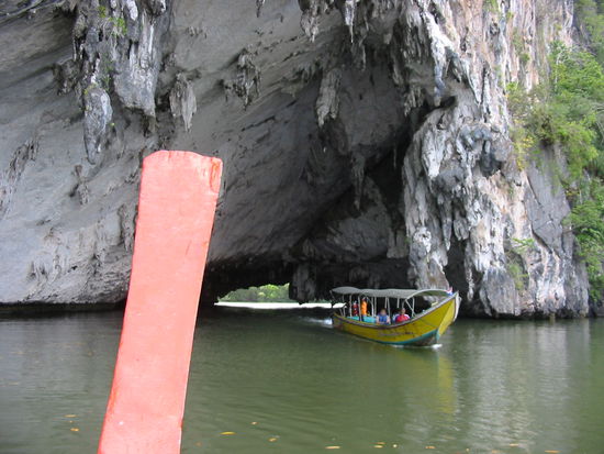 mit dem longtail boat durch die phang nga bucht