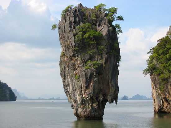 der beruehmte james bond felsen