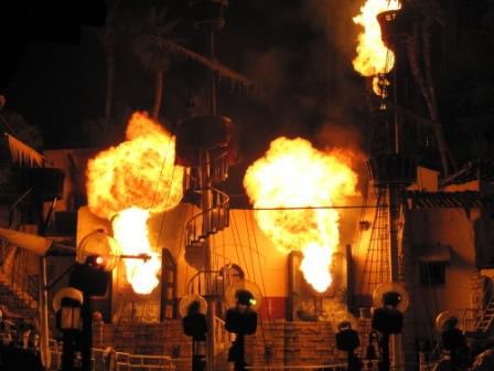 Showprogramm vorm Treasure Island