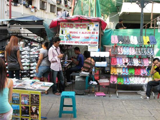 mp3-Ladestation auf Khaosan Road