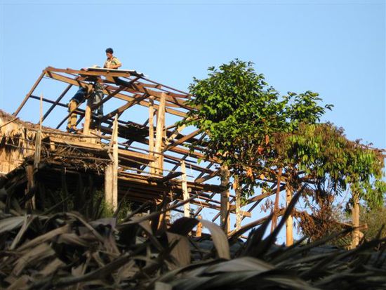 Hausbau im Dorf