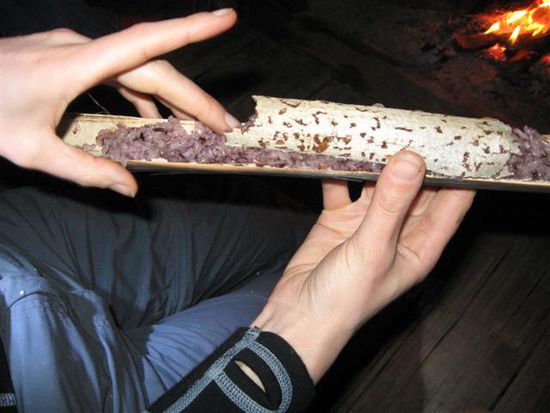 hier die lange zubereitete Nachspeisenspezialitaet (naja, Zeit/Leistungsverhaeltnis eher bescheiden unserer Meinung nach)