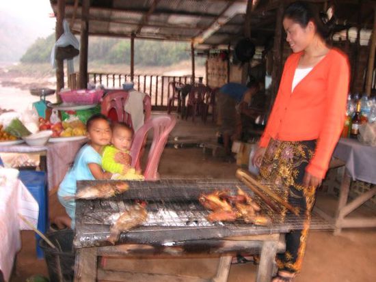 Hendelhaxn und anderes aufm Grill