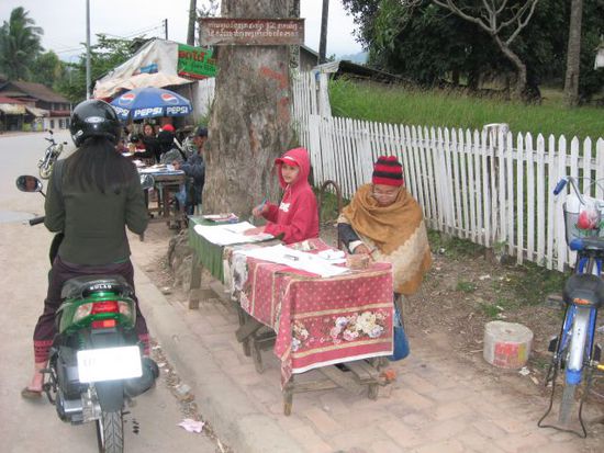 auch in Laos wird Lotto gespielt
