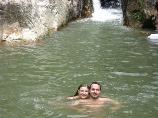 und rein ins gefallene Wasser