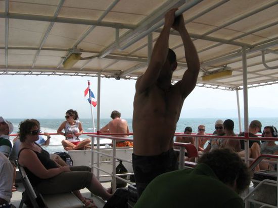 Entspannte Schifffahrt von Koh Samui nach Koh Phangan