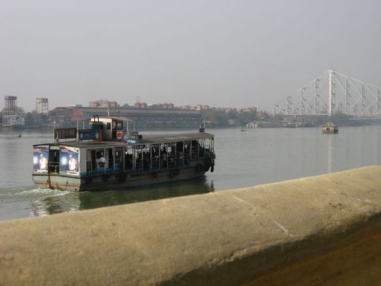Blick auf Hogli-Fluss und Hoara-Bridge