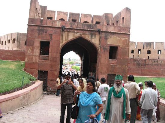 Eingang zum Agra Fort