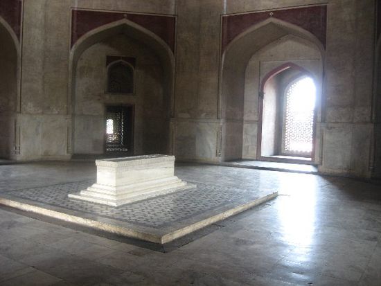 Humayun's Tomb (Humayun-Mausoleum) - hier ruht der Großmogul Nasiruddin Muhammad Humayun