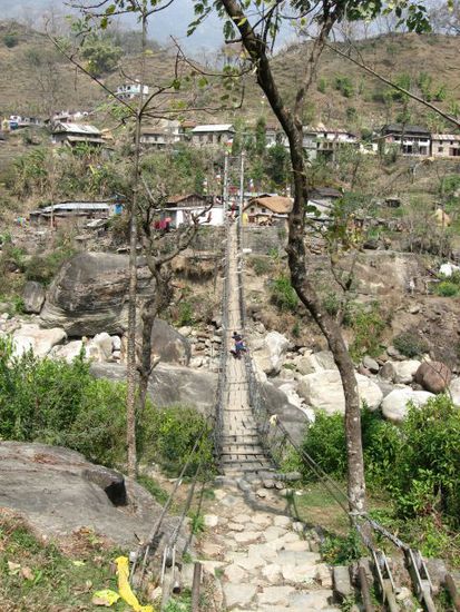 eine der vielen Haengebruecken im Annapurna-Gebiet (Bhulbule)
