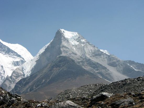 Island Peak 6189m