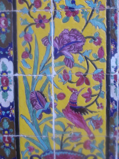 Fliesen an diesem Gebaeude