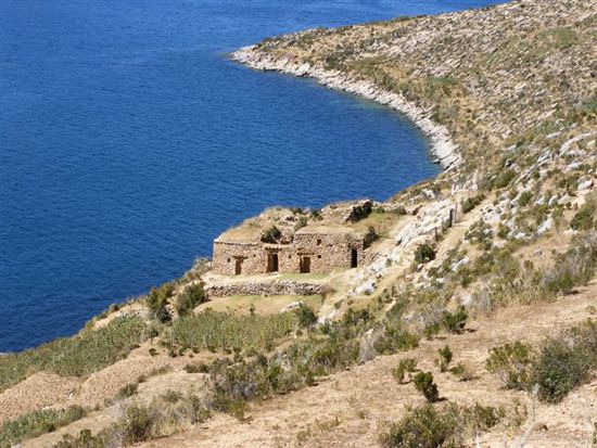 Inkaruine am Suedende der Insel.