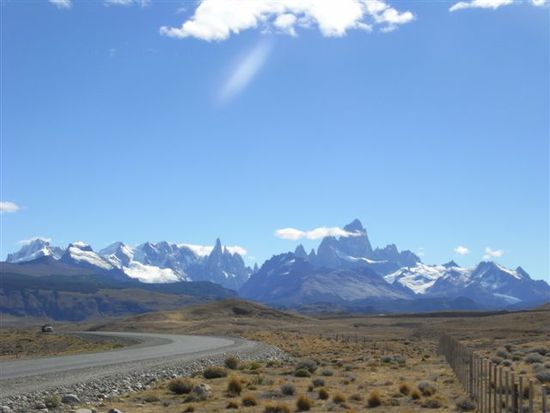 Auf der Fahrt nach El Chaltén hat der Busfahrer freundlicherweise gestoppt, um diesen Schnappschuss zu ermoeglichen.
