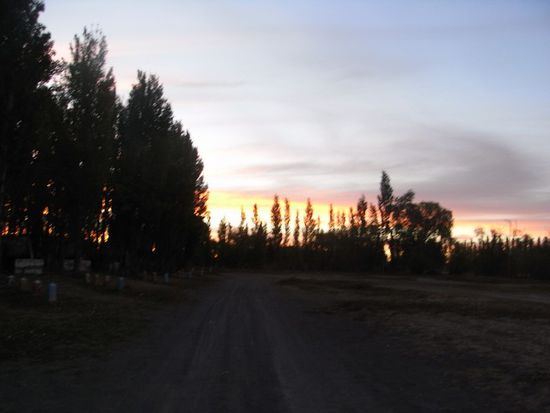 Sonnenuntergang auf unserem ganz privaten Campingplatz.