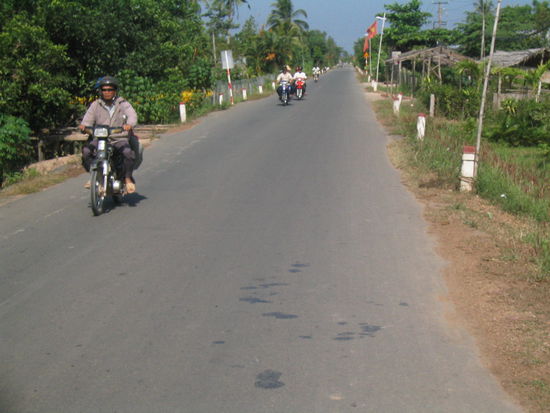 Strasse Ben Tre - Vinh Long (Nr. 57)