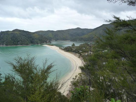 Torrent Bay