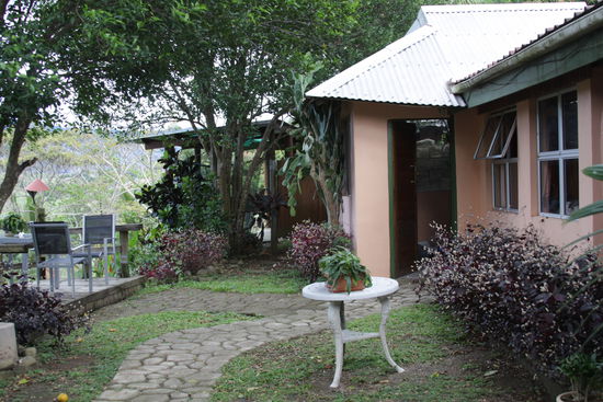 Unser Zimmer und unser "Vorgarten" im Stoney Creek Resort