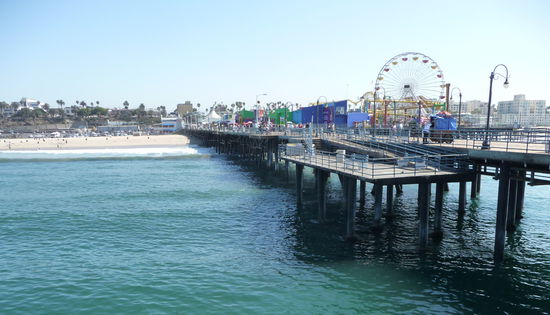 und am Santa Monica Pear