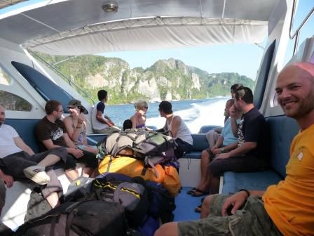 im Speedboat nach Koh Ngai