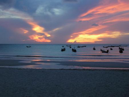 Sunrise am Haadrin Beach