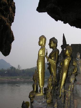 Tham Ting Tempel am Mekong