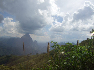 Busfahrt nach Vang Vieng
