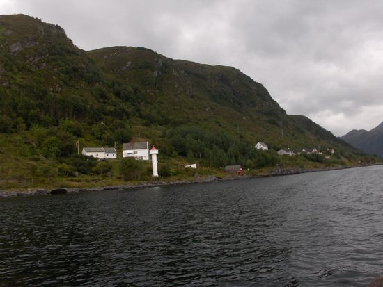 Ulvesund Fyr vom Wasser aus