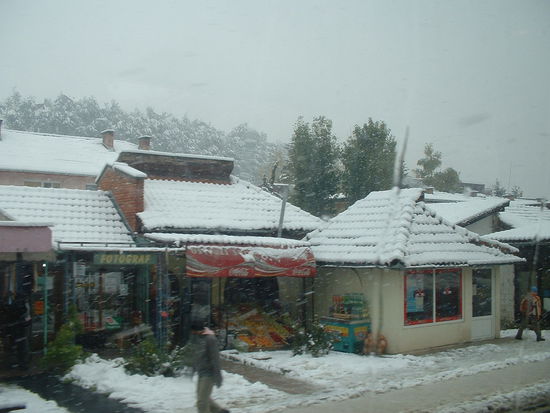 Konjic im Schneetreiben