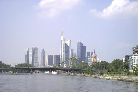 Von Frankfurt am Main geht es los