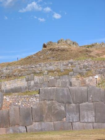 Sacsayhuaman - Haus der Sonne der Inka (Temple des Incas ou on celebre le solstice d'hiver)