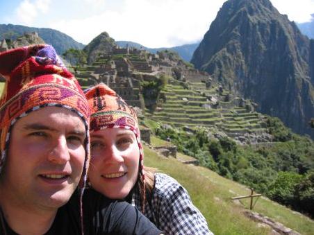 Machu Picchu am Morgen vertreibt Hunger und Sorgen
Machu Picchu sans oublier les bonnets peruviens