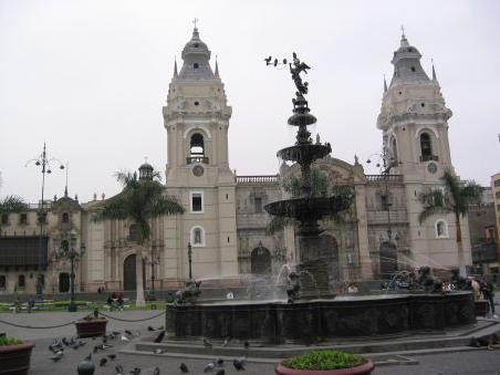 Plaza de Armas in Lima - die Kathedrale