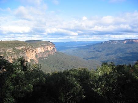 Nochmals ein Blick ueber die Blue Mountains
Une autre vue