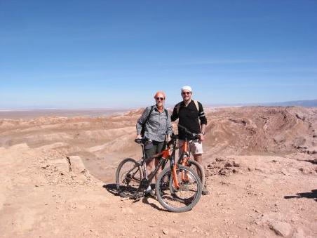Mit dem Mountainbike durch die Atacama-Wueste