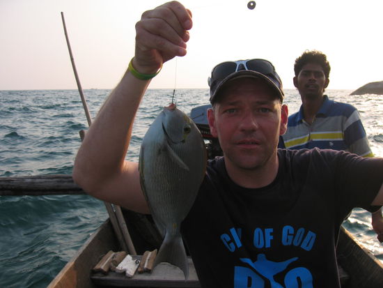 mein erster Fang...Kinder seid mir nicht boese aber ich glaube das ist die Dora von Findet Nemo