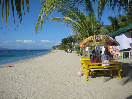 Der wunderschöne White Beach!