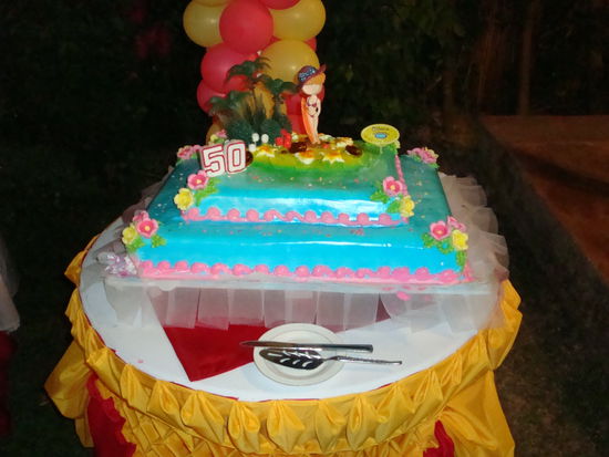 Geburtstagstorte! Typisch amerikanisch!