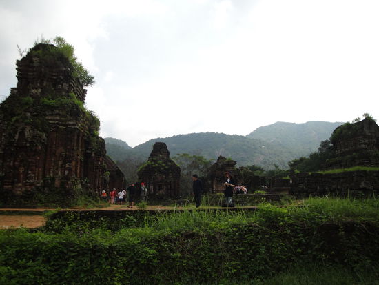My Son bei Hoi An die ehemalige Gedenkstaette der Cham Dynastie.
