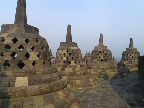 Borobudur die größte buddhistische Tempelanlage