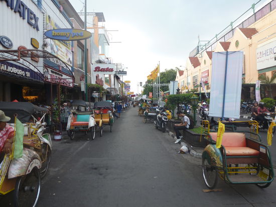 Marlioboro Street, wer die nicht gesehen hat war nicht in Yogya.