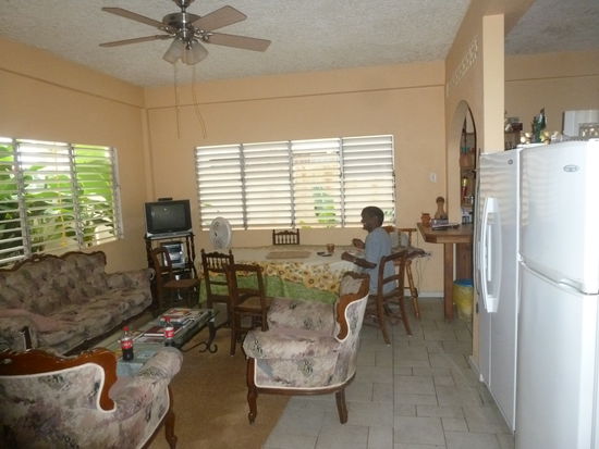 Die erste Woche unser zu Hause und unsere Famile und unser "Bruder Sheldon". Ach wie wars da gemütlich. Danke an Sheldon. Gruss an Tony, Reiner und Diederik.