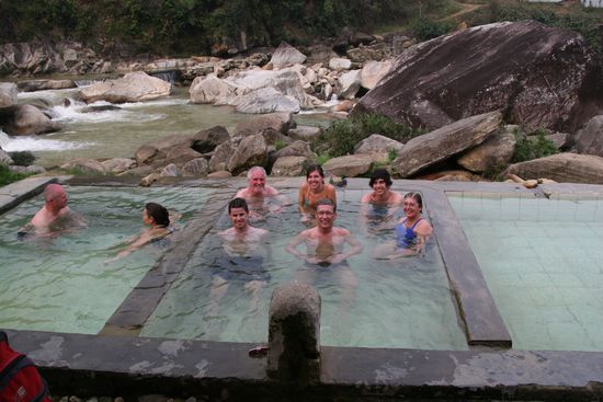 Entspannung in den warmen Quellen, eine wahre Wohltat nach dem anstrengenden Tag