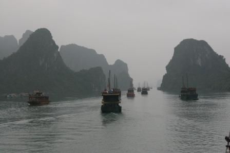Die Armada sticht in See.
